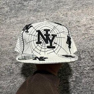 Vintage New York NY Spider Web City Hunters Fitted‎ Hat XL Black White - NEW